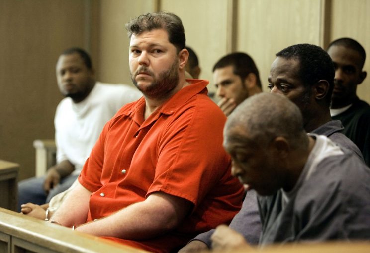 Barret Robbins, in 2005, awaiting his hearing in court (AP)