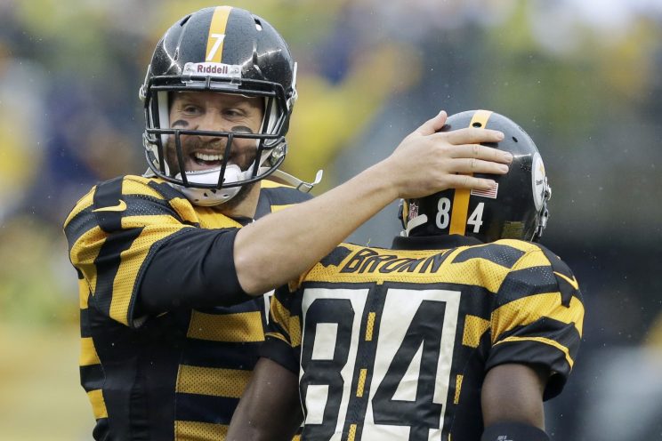 Ben Roethlisberger and Antonio Brown hope to lead the Steelers back to the Super Bowl (AP)