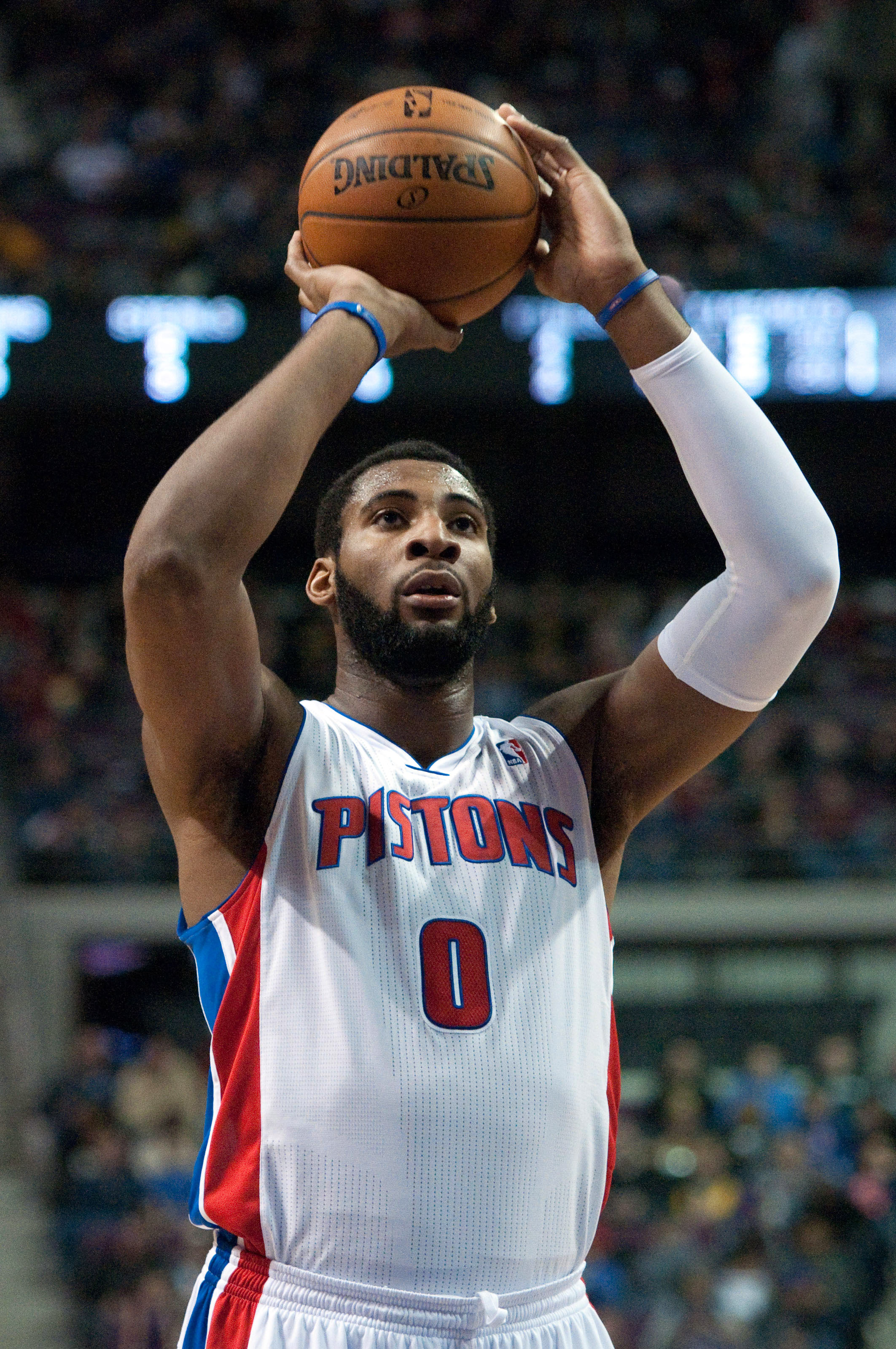Andre Drummond raises up, as everyone holds their breath. (Tim Fuller-USA TODAY Sports)