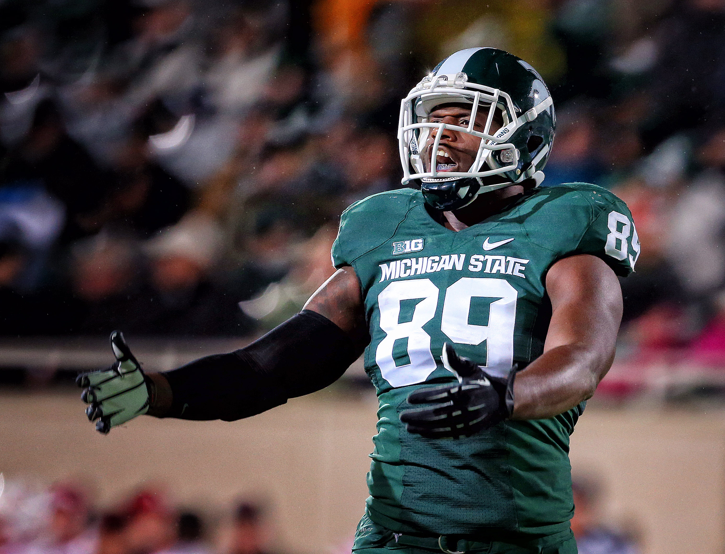 Michigan State defensive end Shilique Calhoun (Mike Carter-USA TODAY Sports)