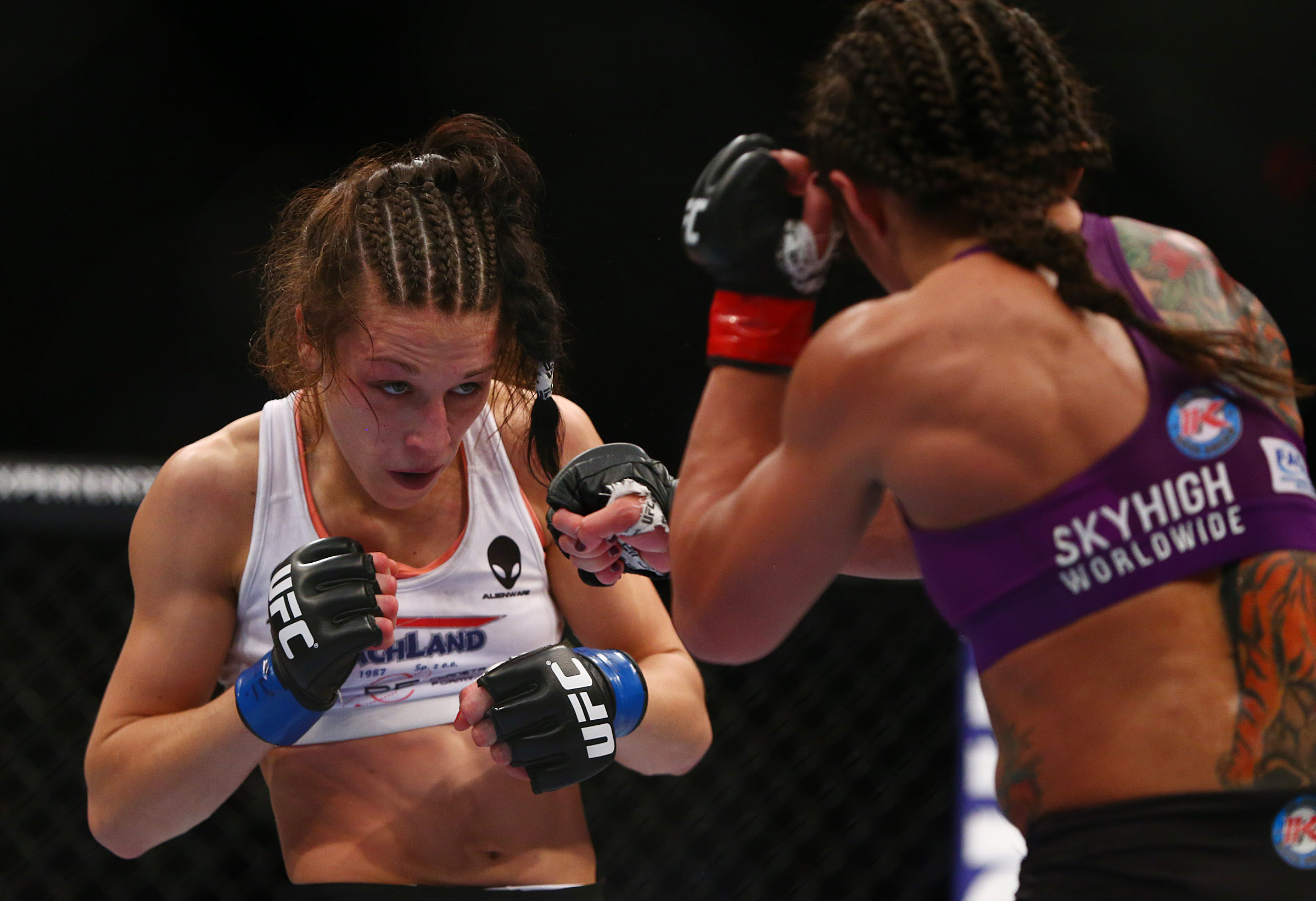 Joanna Jedrzejczyk won a split decision over Claudia Gadelha in December. (USAT)