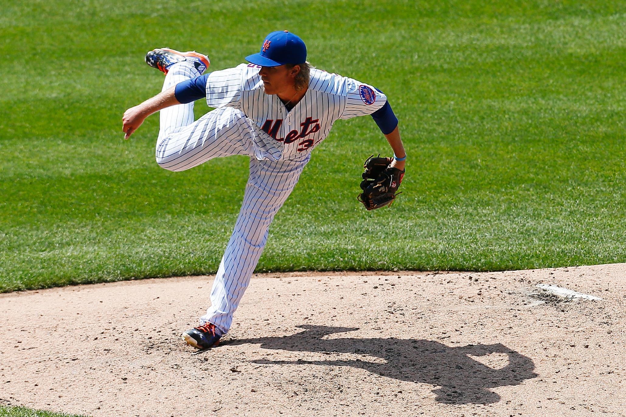 Another day, another Mets ace. (Photo by Mike Stobe/Getty Images)