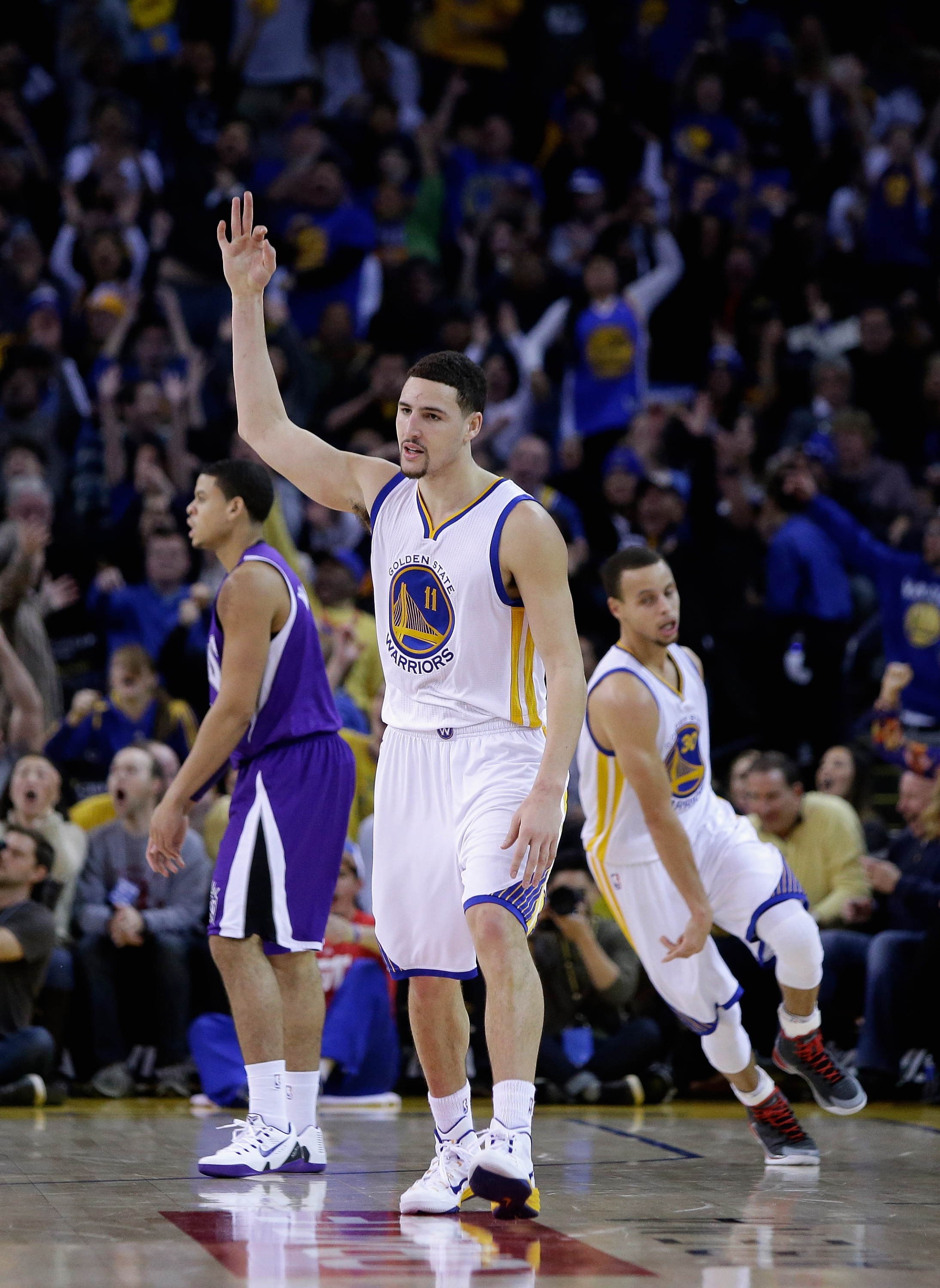 Take a bow, Klay. (Photo by Ezra Shaw/Getty Images)