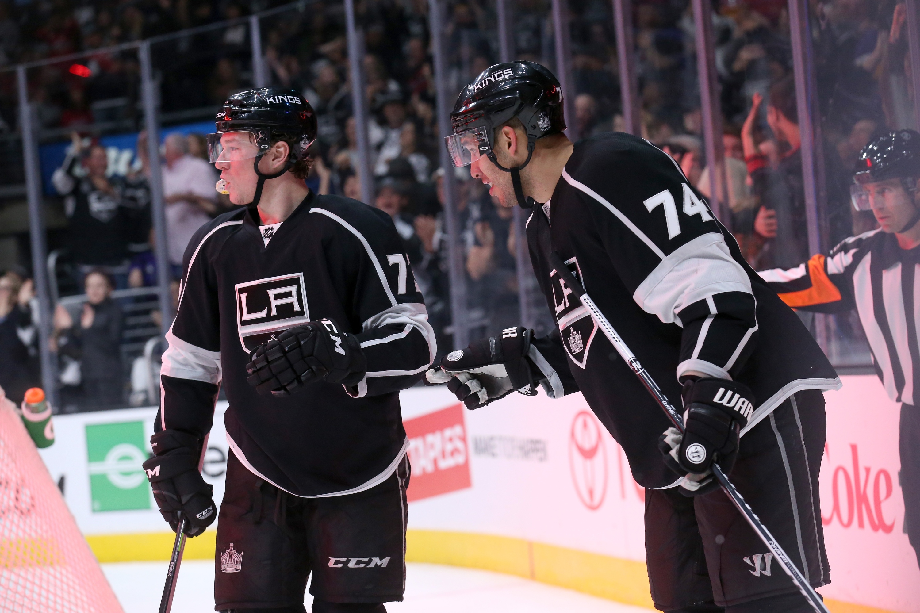 LOS ANGELES, CA - FEBRUARY 14:  Dwight King #74 and Tyler Toffoli #73 of the Los Angeles Kings celebrate after Toffoli assisted on King's second period goal against the Washington Capitals at Staples Center on February 14, 2015 in Los Angeles, California.  (Photo by Stephen Dunn/Getty Images)