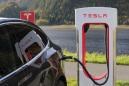 Adakah Stok Tesla Atau Nio Akan Lebih Banyak Menjelang 2025?