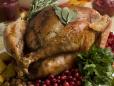 How can you safely have a Thanksgiving meal? CDC has tips for families during COVID-19