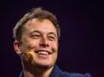 Elon Musk Emailed Tesla Employees His Reasons for Staying Public