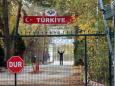 Turkey to deport American Islamic State detainee after Greece slams door