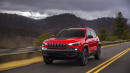 Jeep unveils new look and engine for 2019 Cherokee