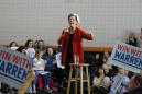 Elizabeth Warren seeks a spark in the final sprint to Iowa