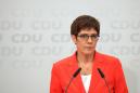 Merkel Party Leader Gets Unanimous Backing for Thuringia Plan