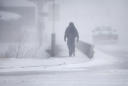 'Epic' storm brings blizzards, floods, tornado to mid-US