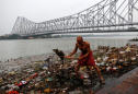 Dying "Mother Ganga": India's holy river succumbs to pollution