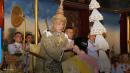 Thailand's king reconciles with ousted wife