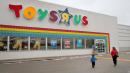 Toys 'R' Us Is Closing Stores and the Internet Is Having a Hard Time