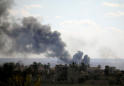Islamic State deploys car bombs in defense of last enclave